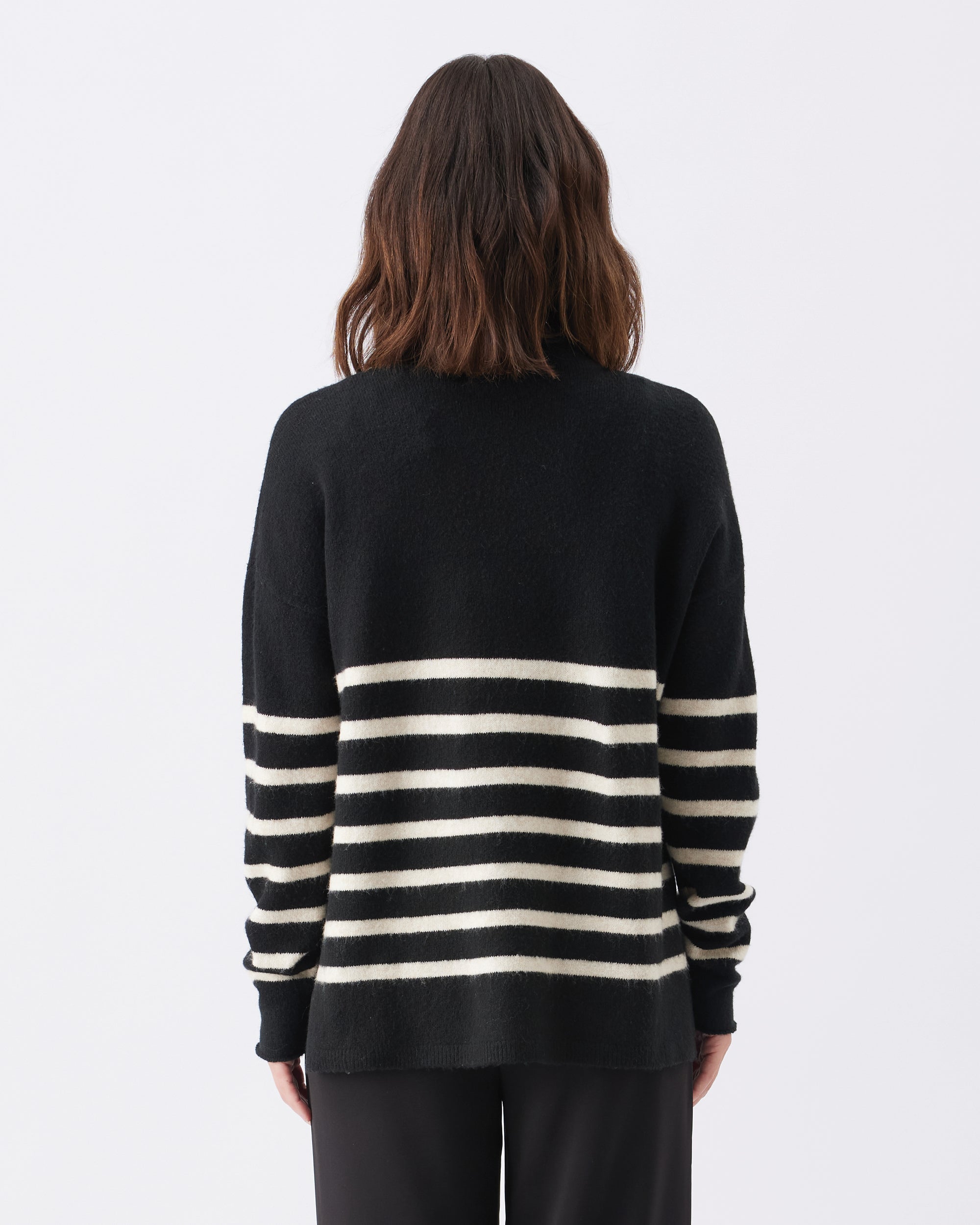 Gerrie Nursing Knit Black / Vanilla