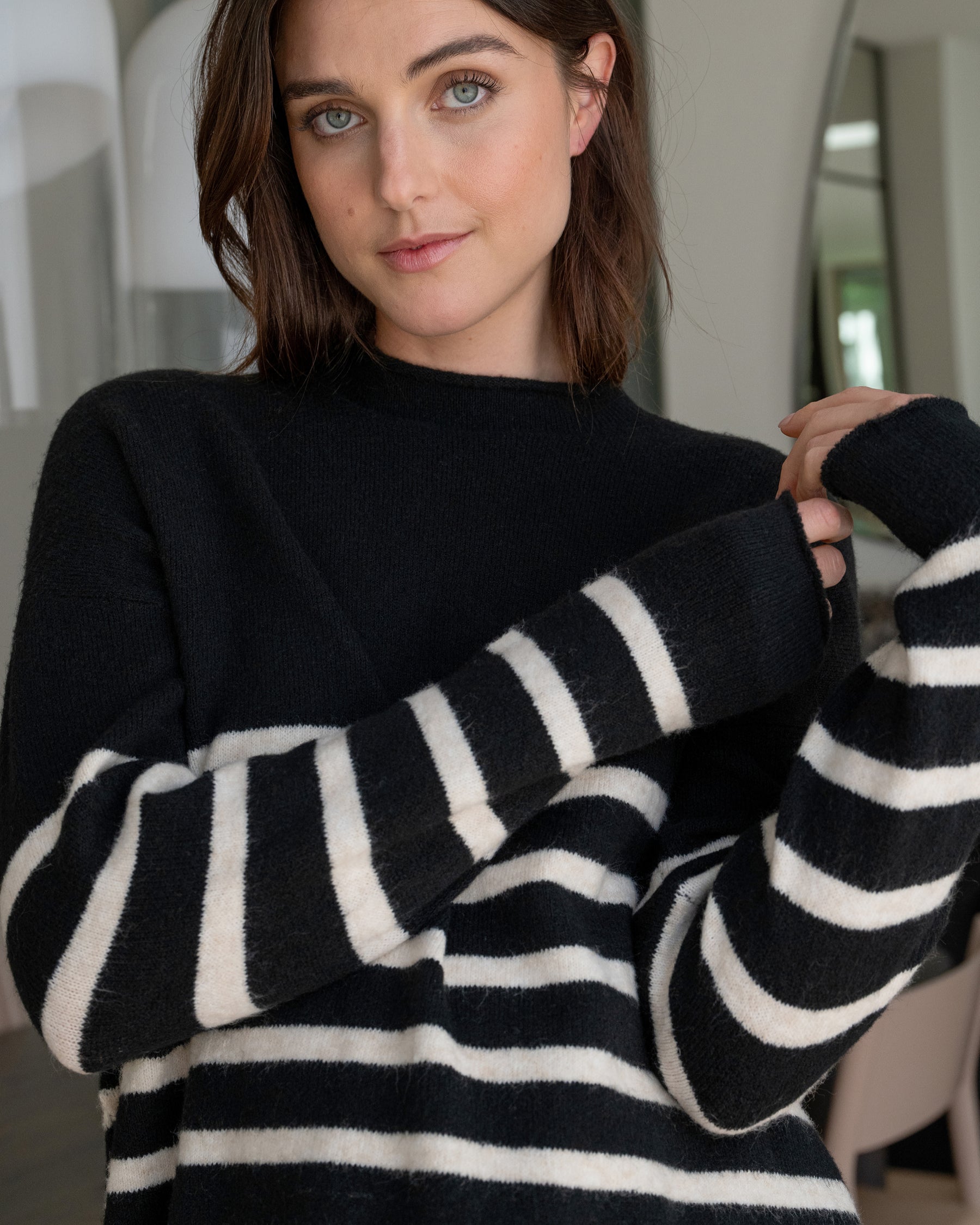 Gerrie Nursing Knit Black / Vanilla