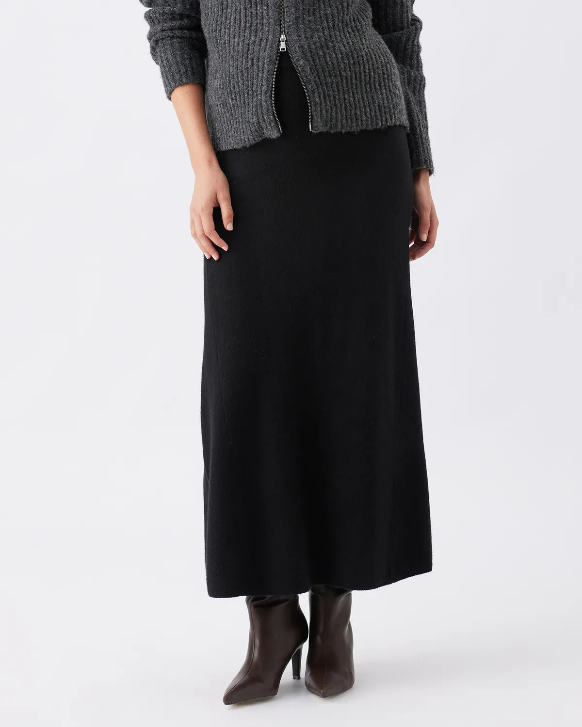 Annie Aline Knit Skirt Black