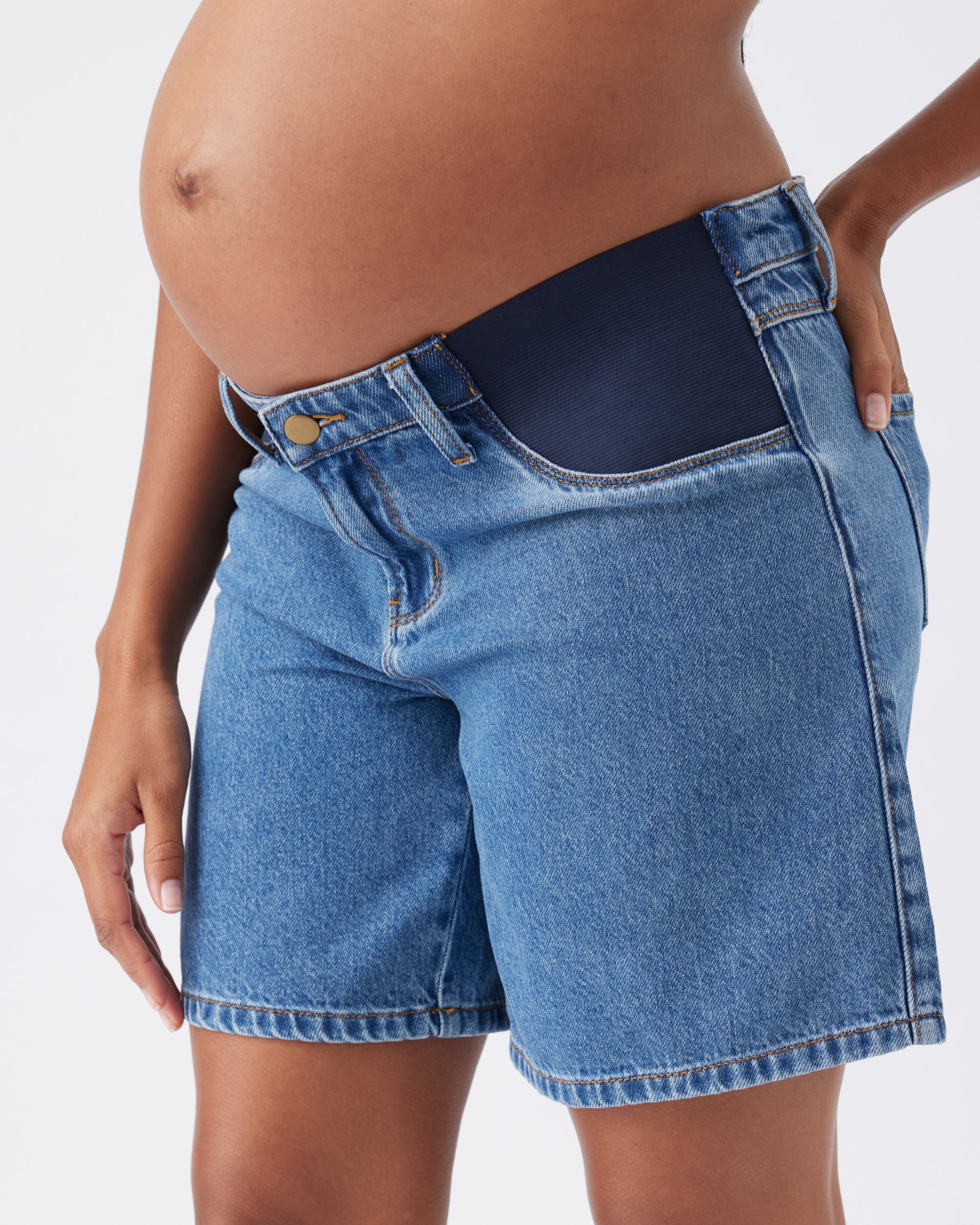 Dion Denim Short Classic Wash