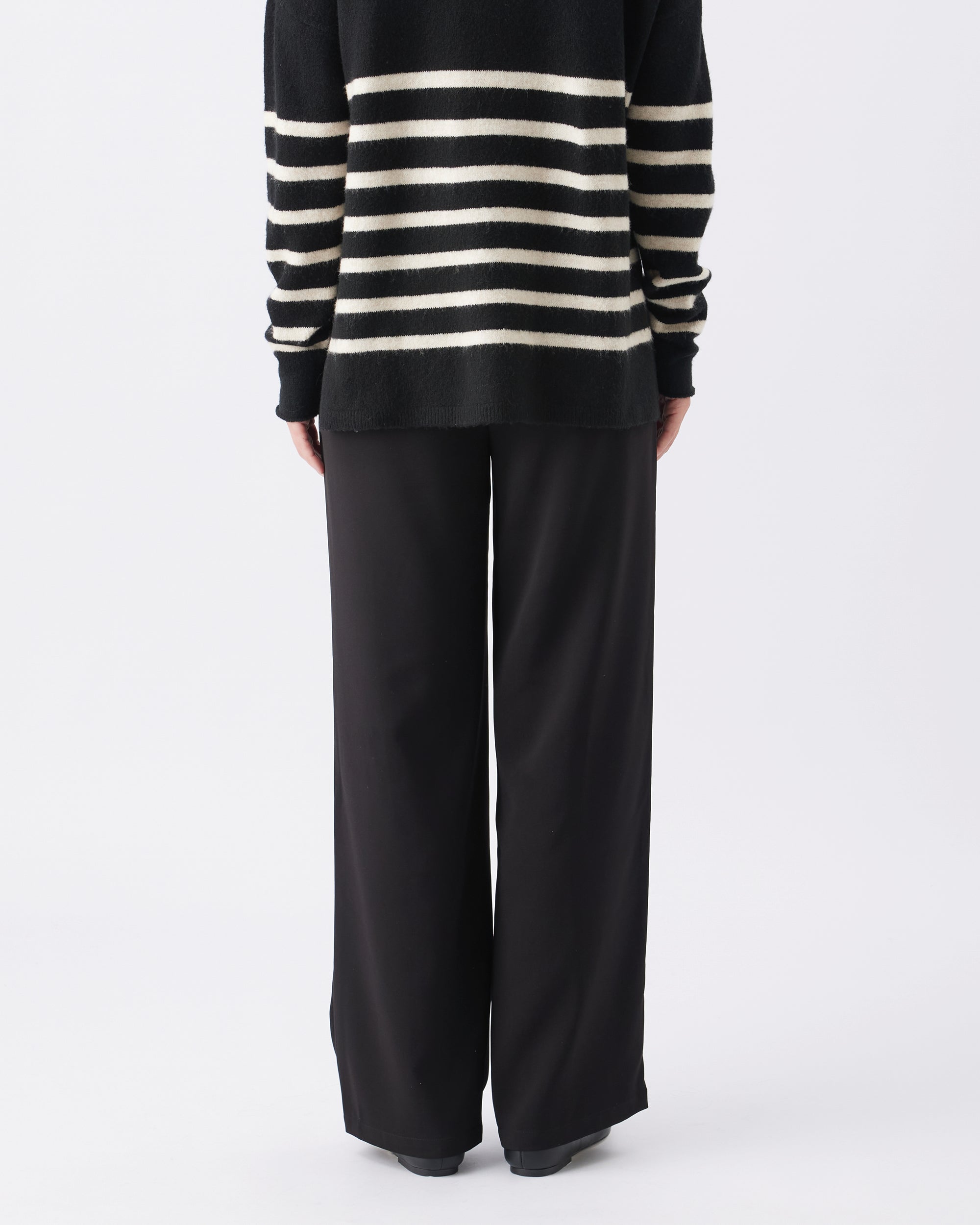 Alexa Pull-On Pant Black