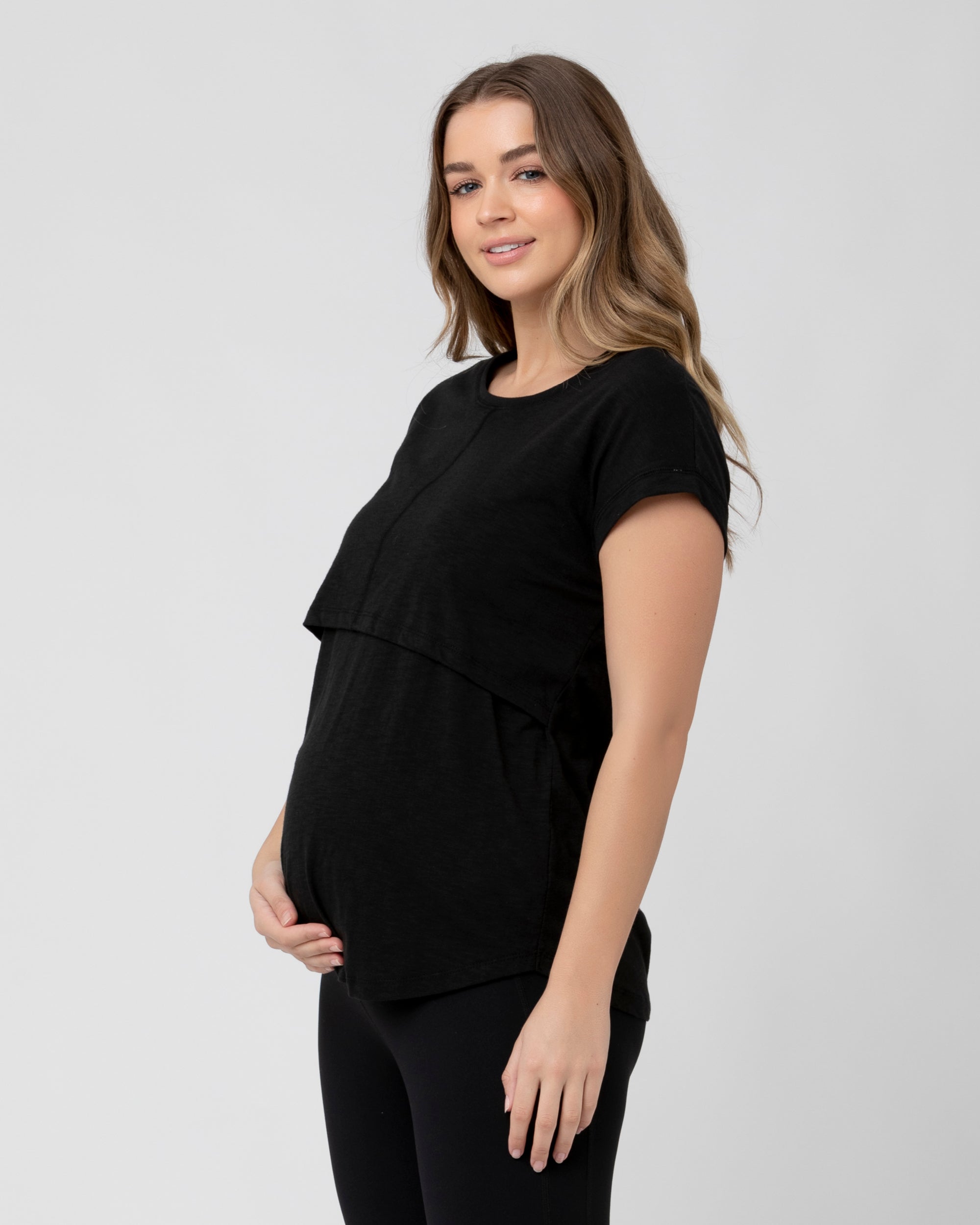 Richie Nursing Tee Black