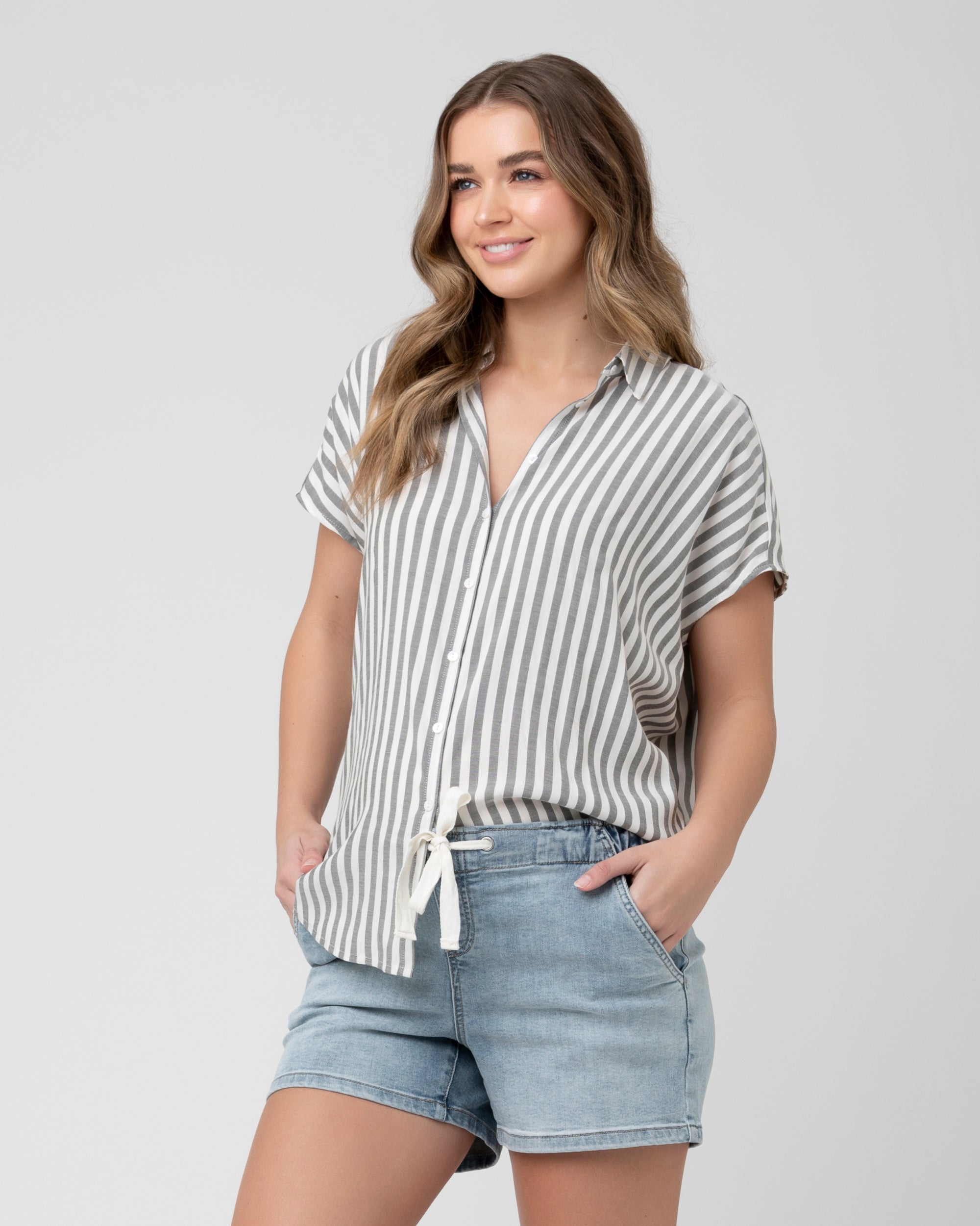 Ada Relaxed Shirt Black / White