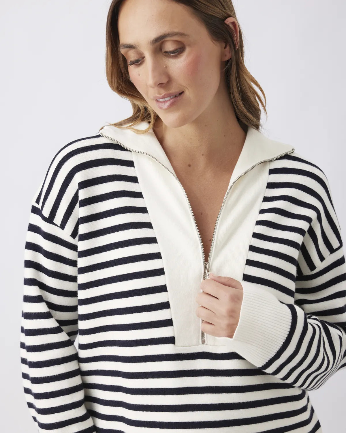 Fable Nursing Knit   White / Midnight