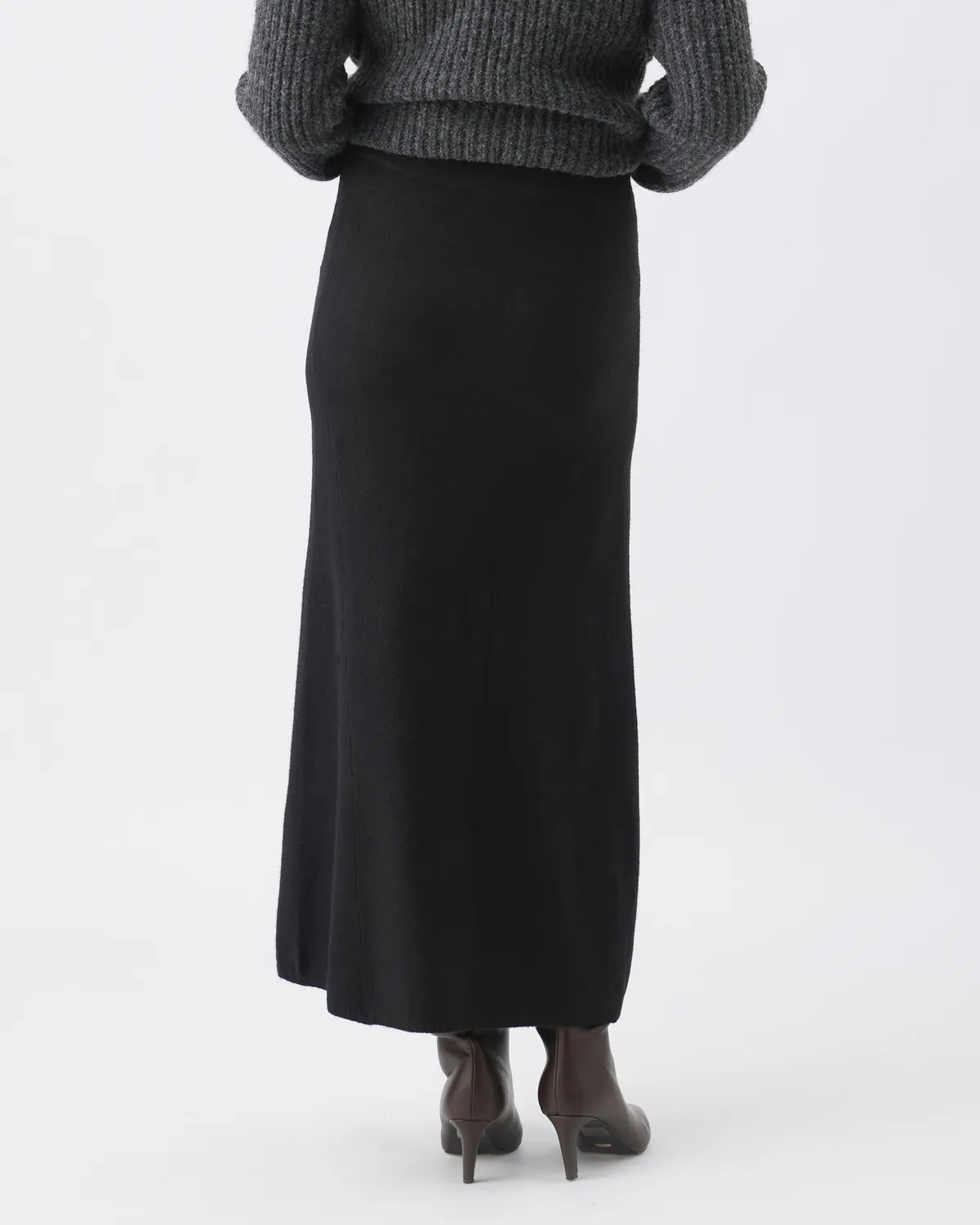 Annie Aline Knit Skirt Black