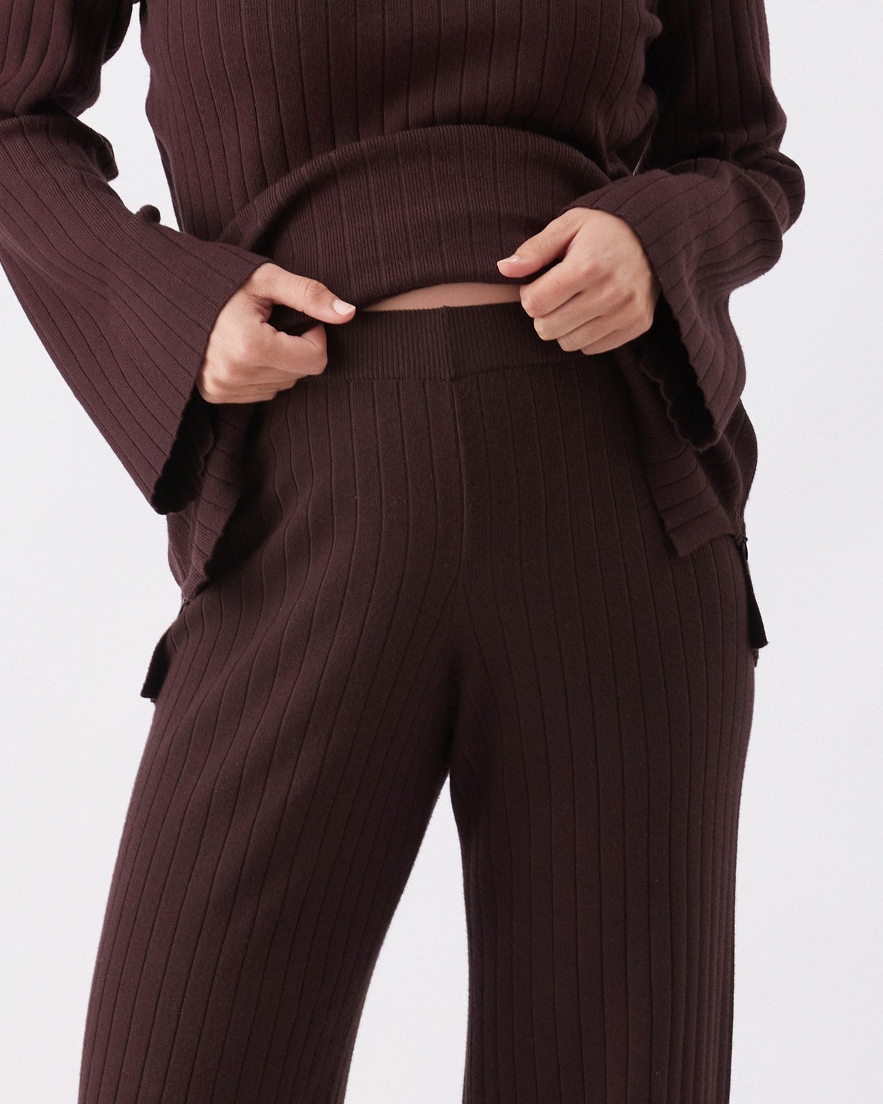 Dallas Rib Knit Pant  Cocoa