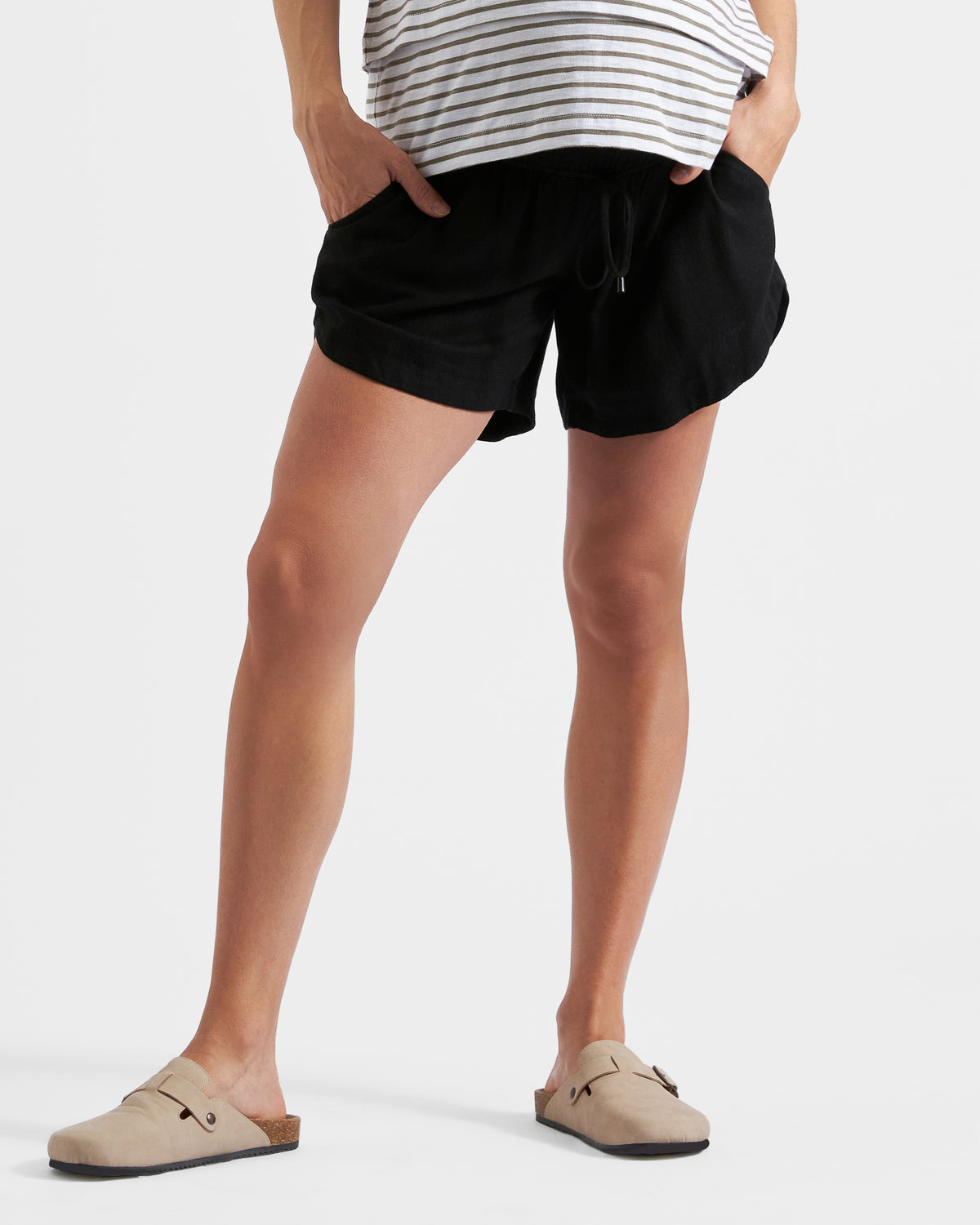 Byron Shirred Linen Short  Black