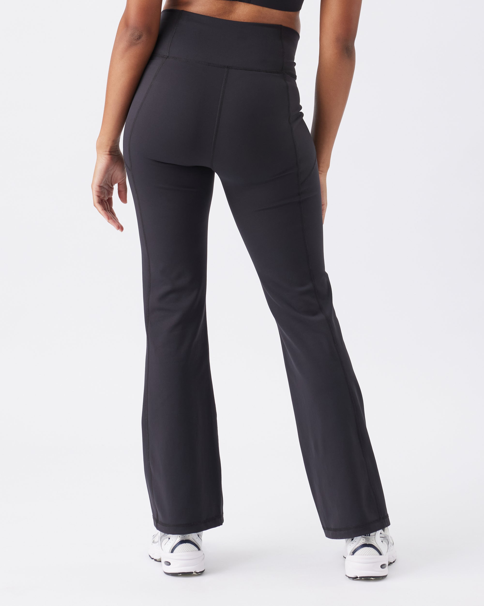Tempo Flare Legging Black